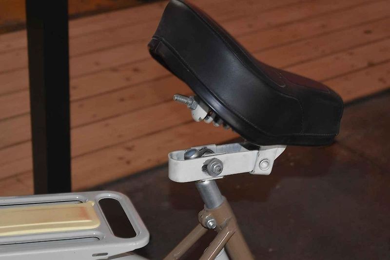 Jeden ze tří strojů z propagační jízdy na Balkán