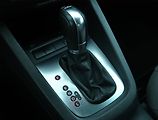 Volkswagen Jetta (2011) 1.4 TSI, Automat, Serv.kniha - náhled 13