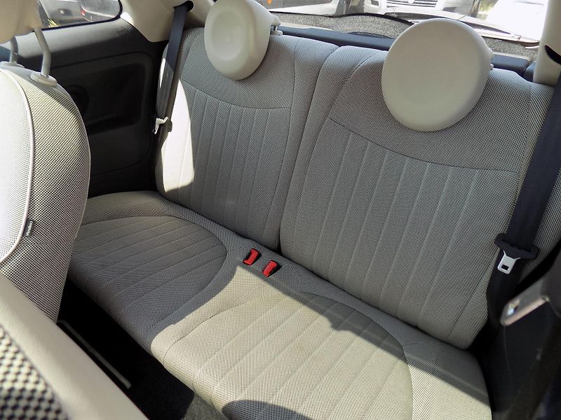 Fiat 500 1,2I 51 KW LOUNGE AUTOKLIMA - fotka 22 z 42