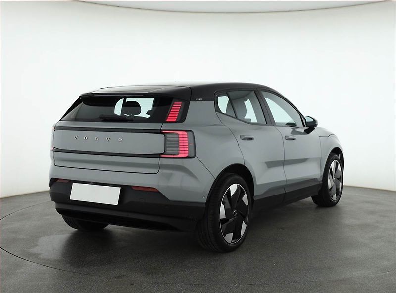 Volvo EX30 (2024) 69kWh Single Motor, SoH 97% - fotka 5 z 19