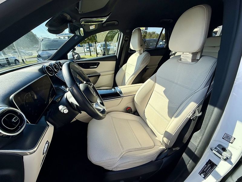 Mercedes-Benz GLC (2023) 220 d 4MATIC SUV - fotka 25 z 44