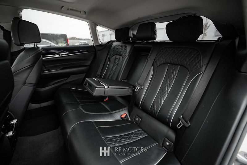 BMW Řada 6 (2018) 630d GT 195kW - fotka 24 z 42