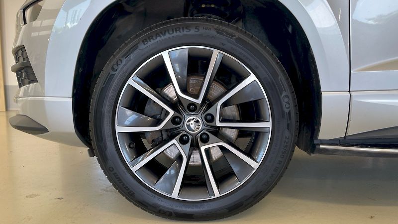 Škoda Karoq (2019) Sportline 2.0 TDI 110kW  4x4 - fotka 8 z 32