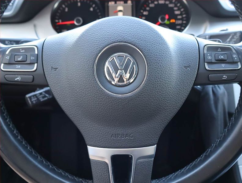 Volkswagen Passat (2014) 2.0 TDI, 4X4, Automat - fotka 20 z 22