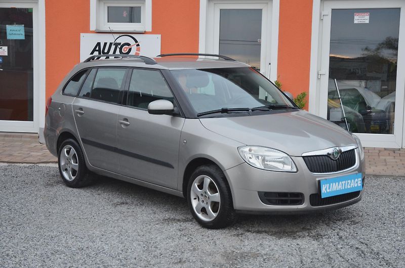 Škoda Fabia (2008) // REZERVOVÁNO // - fotka 1 z 36
