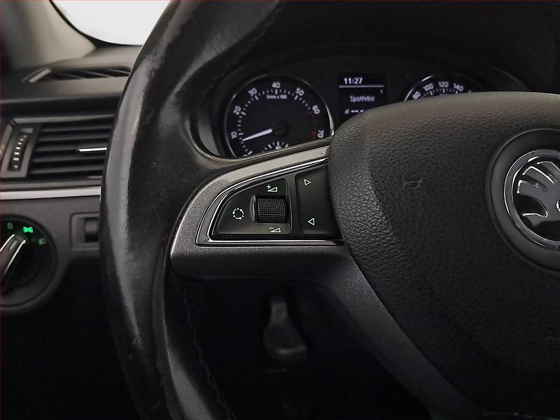 Škoda Rapid (2014) Ambition 1.2 TSI - fotka 15 z 17