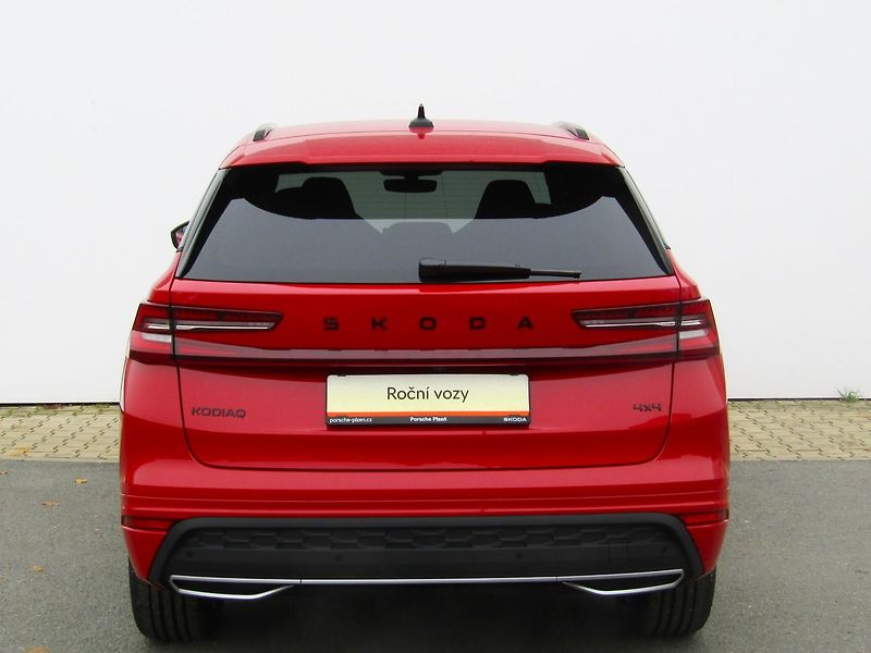 Škoda Kodiaq (2025) Sportline 2,0 TDI 4x4 DSG - fotka 12 z 30