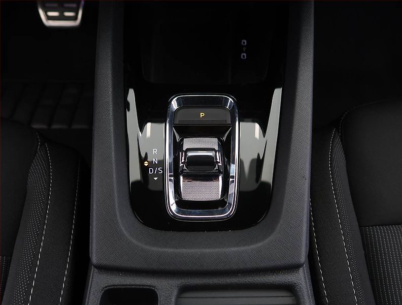 Škoda Octavia (2022) 1.5 TSI, Automat, Serv.kniha - fotka 13 z 29