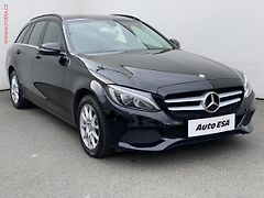 Mercedes-Benz Třídy C (2015) 2.2CDi C220, AT, park.čidla - fotografie inzerátu
