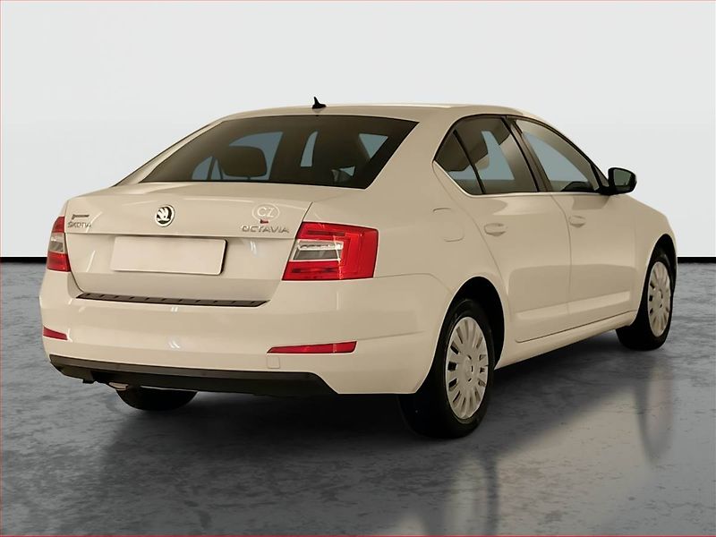 Škoda Octavia (2014) Elegance 1.4 TSI, Tempomat - fotka 5 z 19