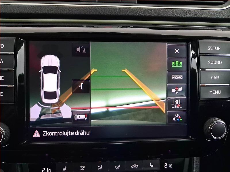 Škoda Superb (2017) Style 2.0 TDI, Automat - fotka 19 z 20