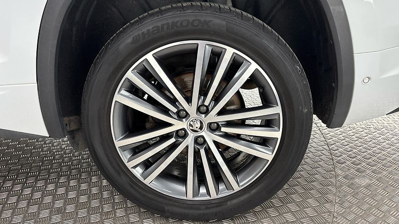 Škoda Kodiaq 2.0 TDI DSG 4x4 L&K - fotka 19 z 34