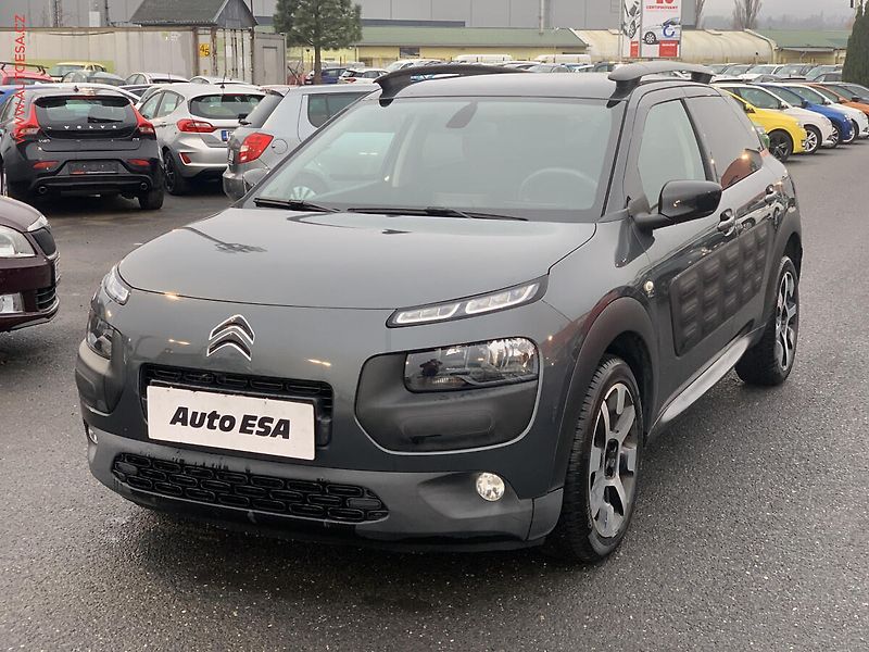 Citroën C4 Cactus (2016) 1.2 PT, Shine, kůže, navi - fotka 3 z 19