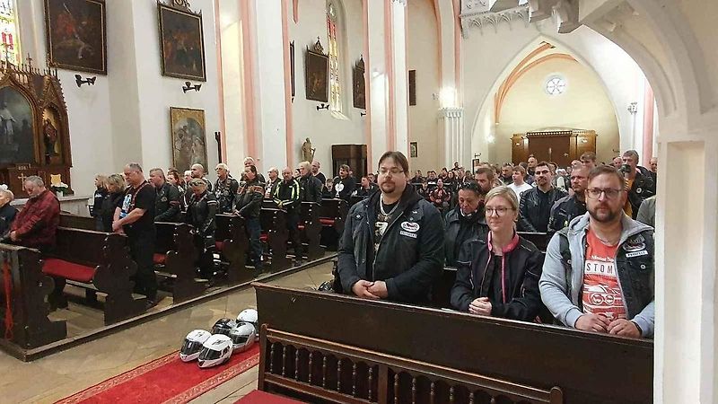 Motožehnání patří k tradicím vyznavačů silných strojů. O víkendu se ho zúčastnilo 120 motorek a sedm tříkolek.