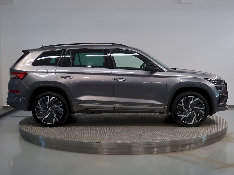 Škoda Kodiaq (2024) RS 2.0TSI 180KW 4x4 DSG TAŽNÉ - fotka 8 z 47