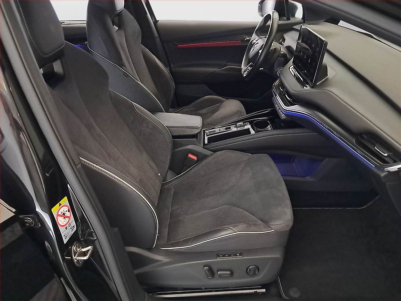 Škoda Enyaq (2023) Sportline iV 80 (82 kWh) - fotka 9 z 31