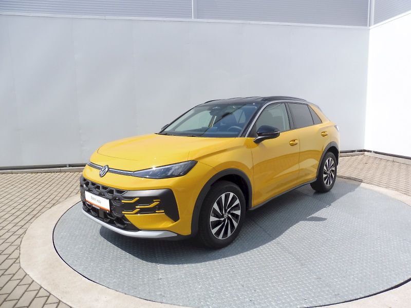 Volkswagen T-Roc (2026) Life 1,5 eTSI 85 kW DSG - fotka 1 z 27