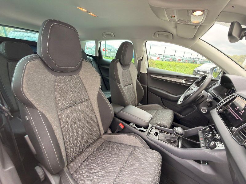 Škoda Karoq (2025) SEL TS 110/1.5 A7F - fotka 25 z 28