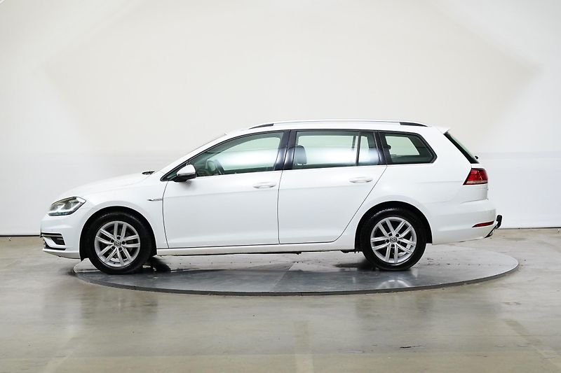 Volkswagen Golf - fotka 3 z 30