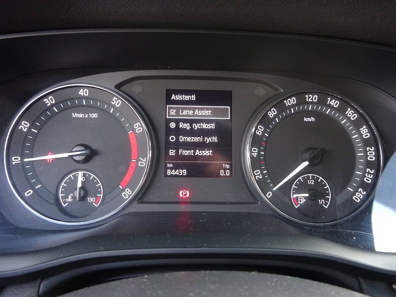 Škoda Octavia (2020) 1,5TSi /110kW Active Plus - fotka 7 z 25