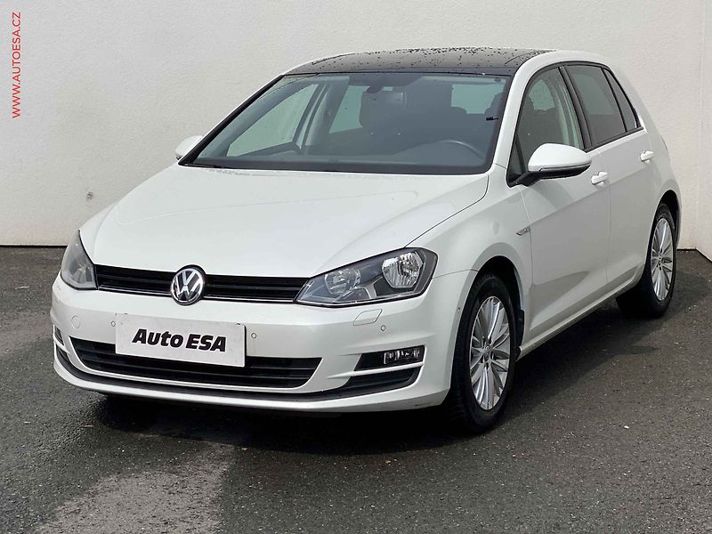 Volkswagen Golf (2015) 1.4 TSi, CUP, panor, TZ - fotka 3 z 17