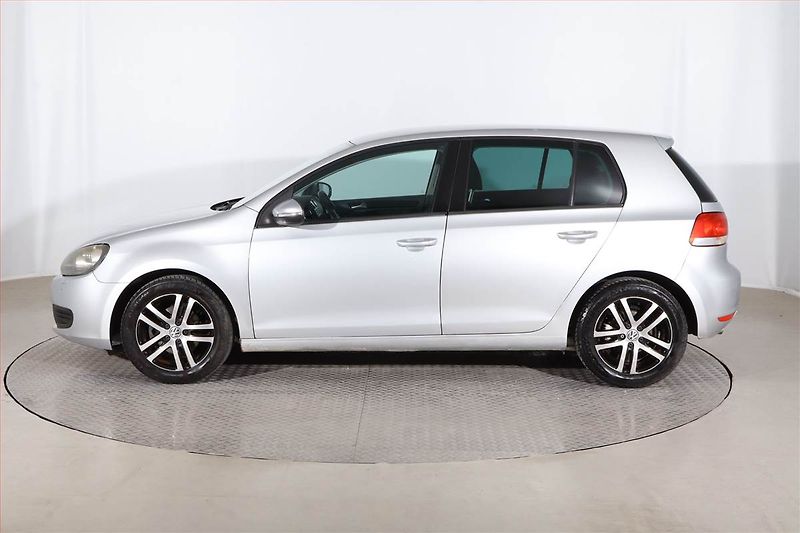 Volkswagen Golf (2009) 2.0 TDI, Serv.kniha, po STK - fotka 3 z 18