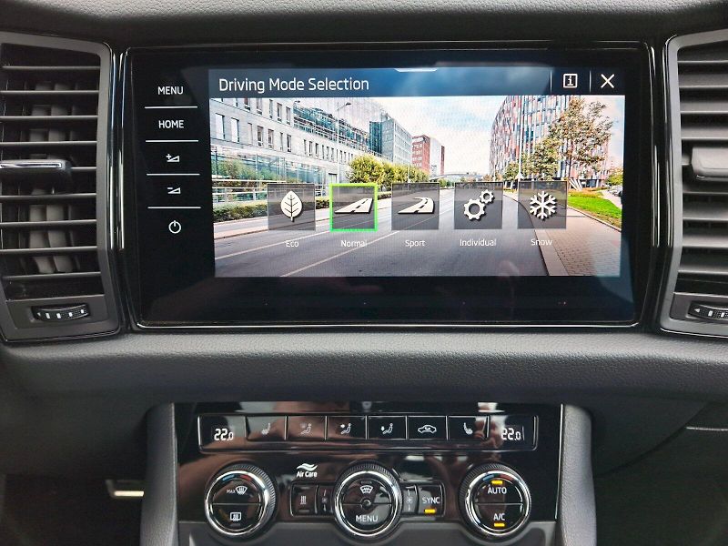 Škoda Kodiaq (2023) Sportline DSG 4x4 2,0 TDi 147k - fotka 32 z 35