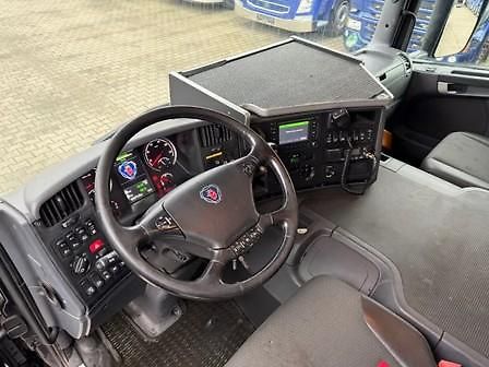 Scania (2016) P450 8x2 převoz strojů EURO 6 - fotka 17 z 20
