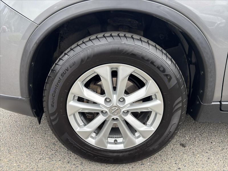 Nissan X-Trail 1,6 D PLNÝ SERVIS 360° PANORAM - fotka 34 z 44