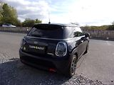 Mini Ostatní (2021) COOPER SE 32kWh 135kW PANORAMA - náhled 4
