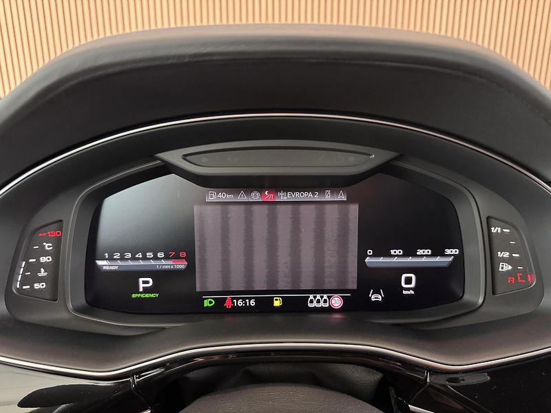 Audi SQ7 Laser B&O-Adv Masáž Night-Vis. - fotka 23 z 36