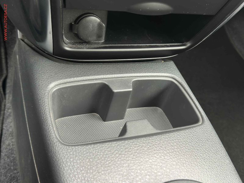 Suzuki SX4 (2012) 1.6 VVTi 4x4, 1.maj,ČR, AC - fotka 15 z 19