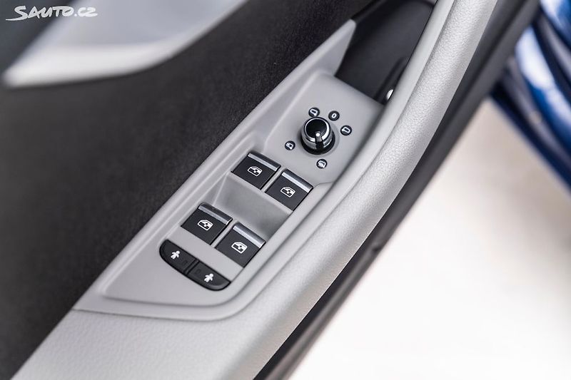 Audi A4 2.0 TDI quattro*Servis - fotka 42 z 43