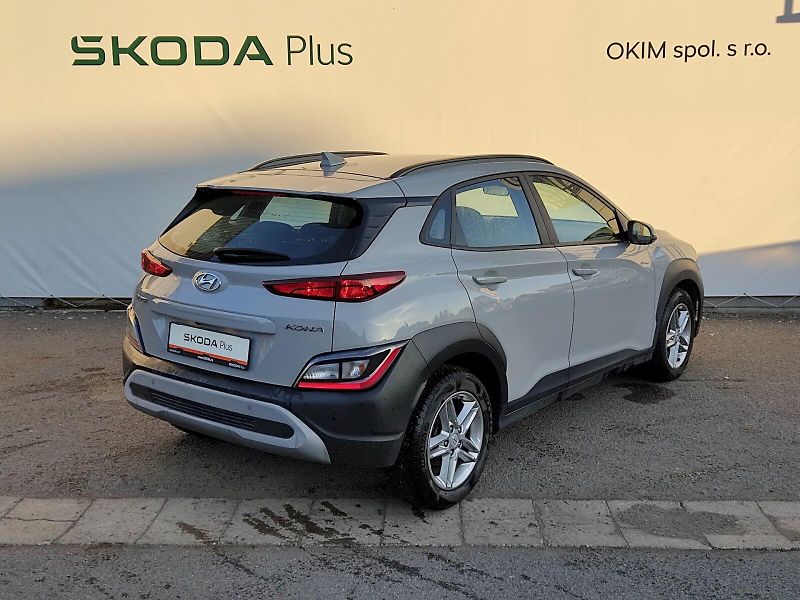 Hyundai Kona (2023) 1,0 T-GDi 88 Kw - fotka 2 z 38