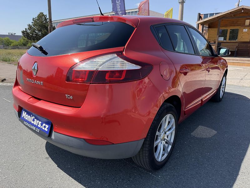 Renault Mégane (2015) 1.2 TCe 85kW ČR - fotka 5 z 40