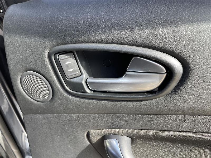 Ford Mondeo 2,0TDCi*103 kW*pravidelný serv - fotka 25 z 36