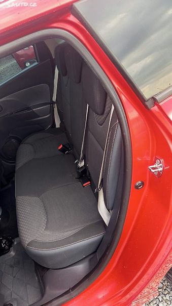 Renault Clio (2013) - fotka 21 z 34