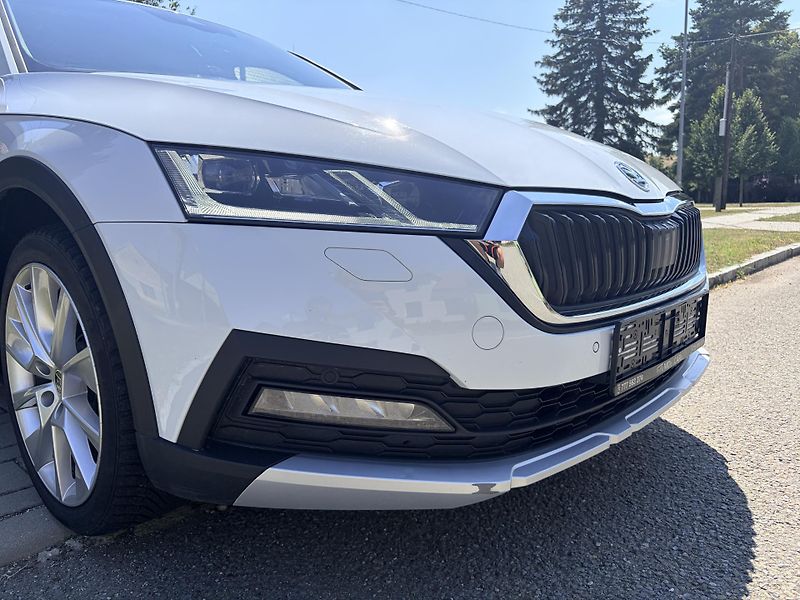 Škoda Octavia SCOUT 2.0 TDI DSG MATRIX - fotka 5 z 56