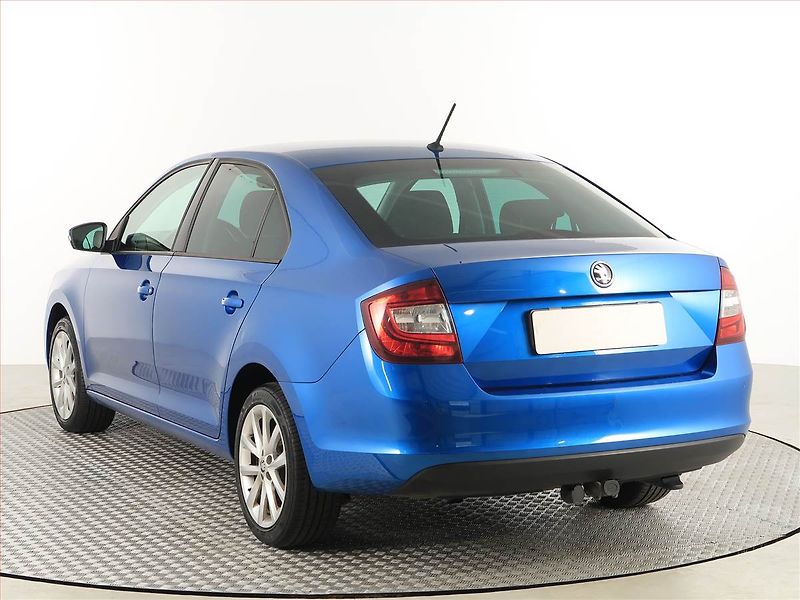 Škoda Rapid (2018) 1.0 TSI, Navi, Tempomat - fotka 4 z 17