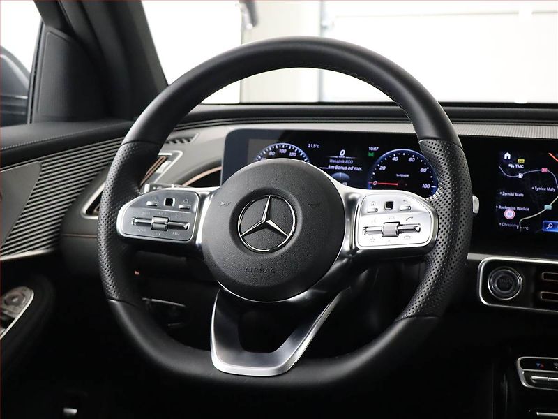 Mercedes-Benz EQC (2022) 400 4MATIC, SoH 98% - fotka 12 z 27