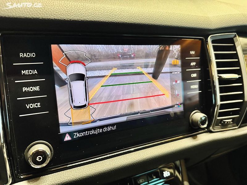 Škoda Kodiaq 2.0 TDi 147 Kw DSG 4x4 Scout - fotka 13 z 32