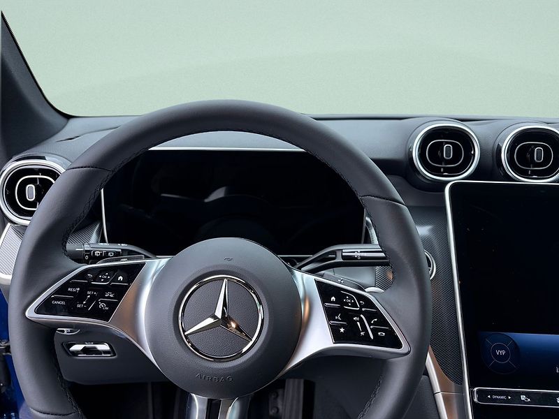 Mercedes-Benz CLC (2026) GLC 220 d 4MATIC - fotka 10 z 15