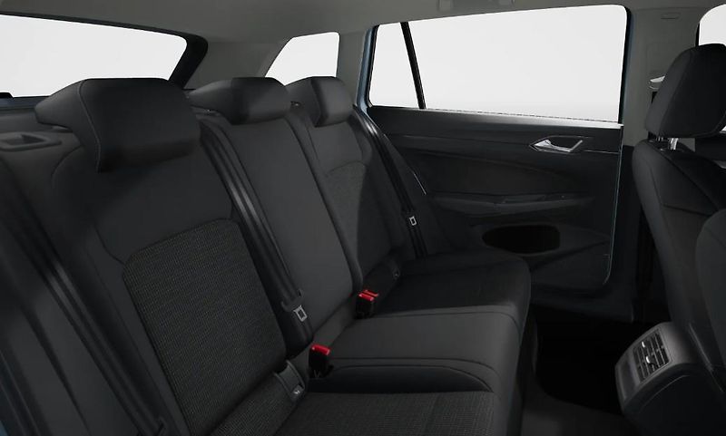 Volkswagen Golf 1,5 TSI 6G - fotka 8 z 8