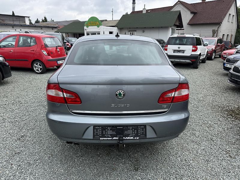 Škoda Superb 1.4 TSI AMBITION - fotka 5 z 14
