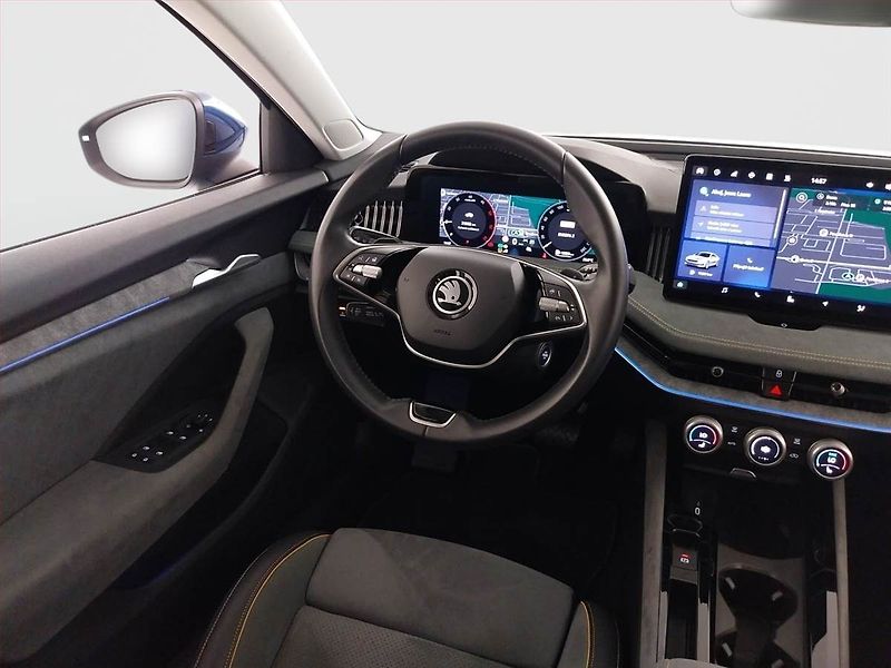 Škoda Superb (2024) Selection 2.0 TDI - fotka 7 z 32