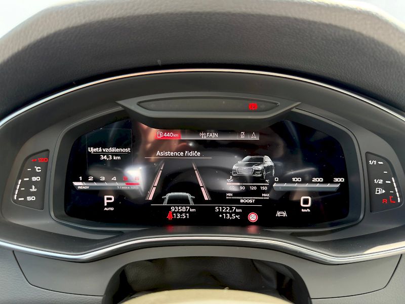 Audi S6 (2021) Avant 3.0 TDI 253kW Quattro - fotka 16 z 35