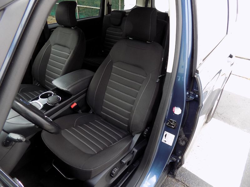 Ford Galaxy (2020) 2.0TDCi/Titanium/7.míst/AT/LED - fotka 16 z 50