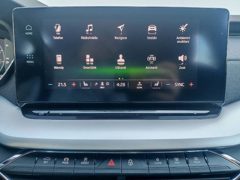 Škoda Octavia (2023) 2.0 TDI DSG Tažné Head Up disp - fotka 33 z 33