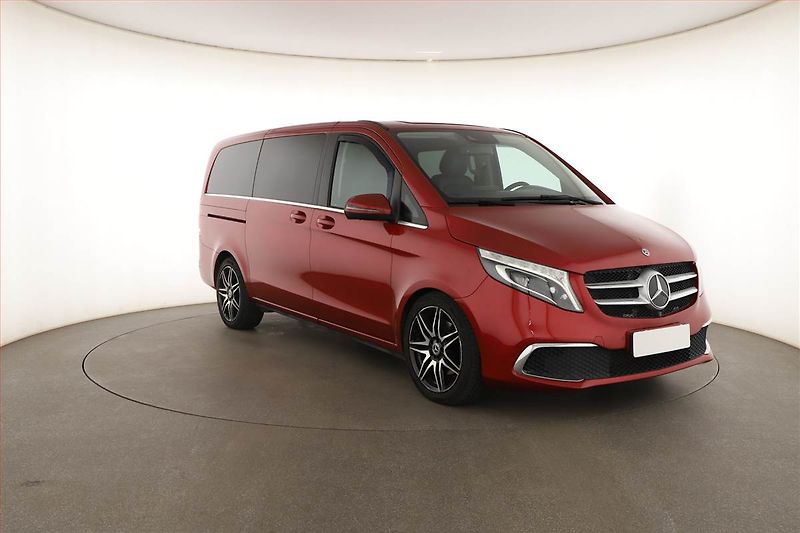 Mercedes-Benz Třídy V (2019) 300 d 4MATIC, ČR, DPH - fotka 1 z 26