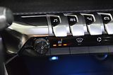 Peugeot 3008 (2020) 1.5bHDi 130 Allure - náhled 16